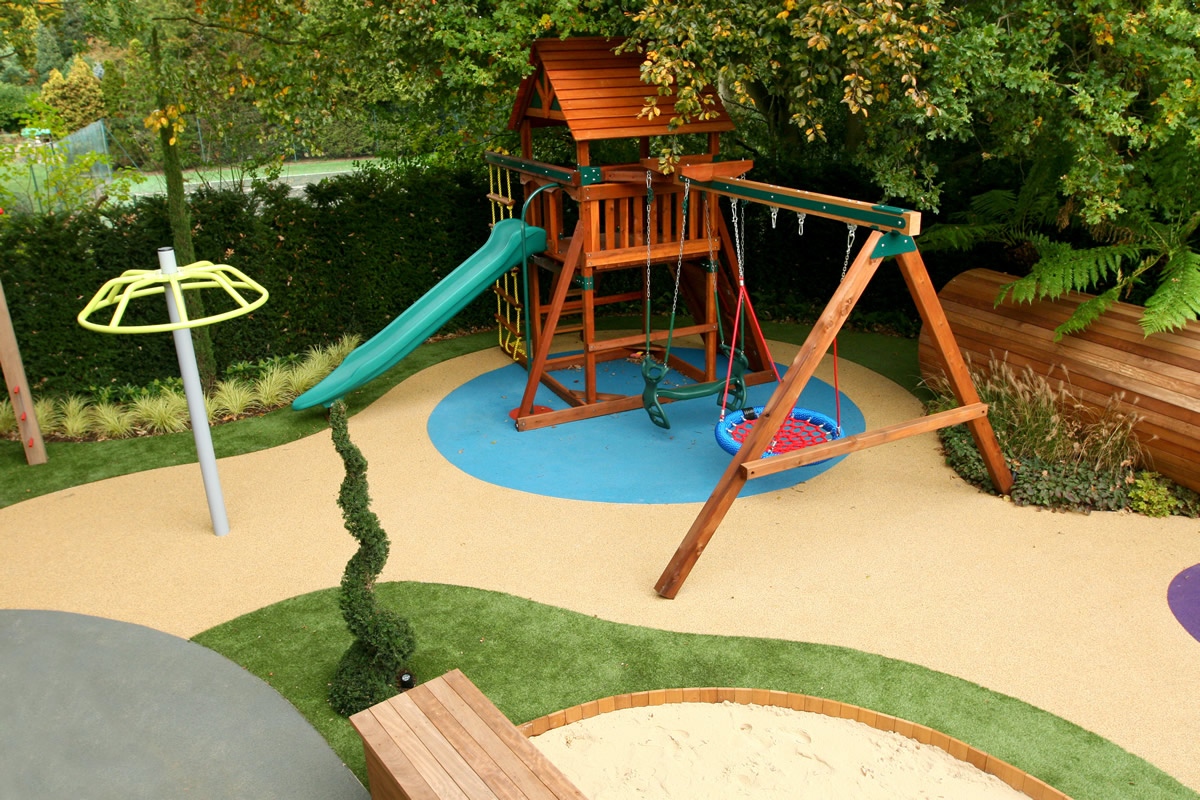 Euro Arredo Design: Giochi da giardino per bambini 